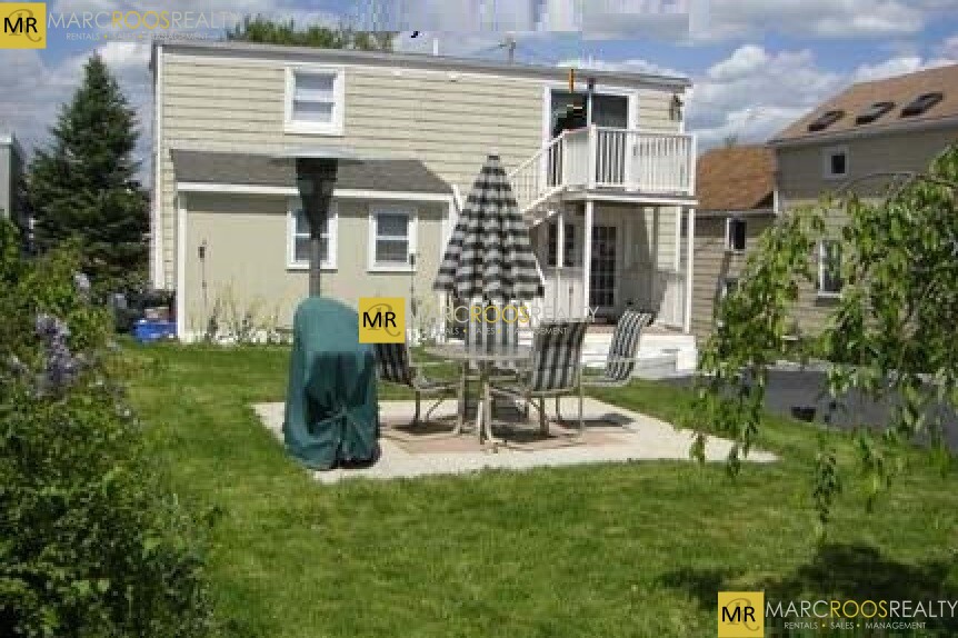 5 Clyde St, Powder House Square