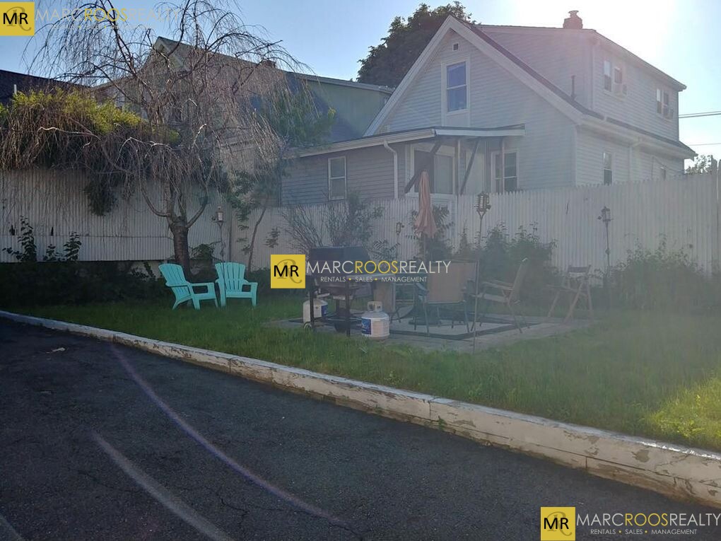 5 Clyde St, Powder House Square