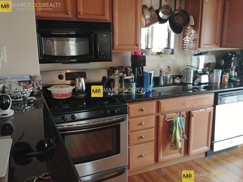 5 Clyde St, Powder House Square