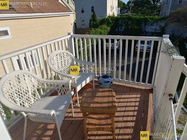 5 Clyde St, Powder House Square