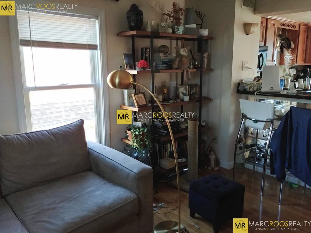 5 Clyde St, Powder House Square