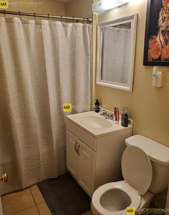 857 East 1st St, South Boston