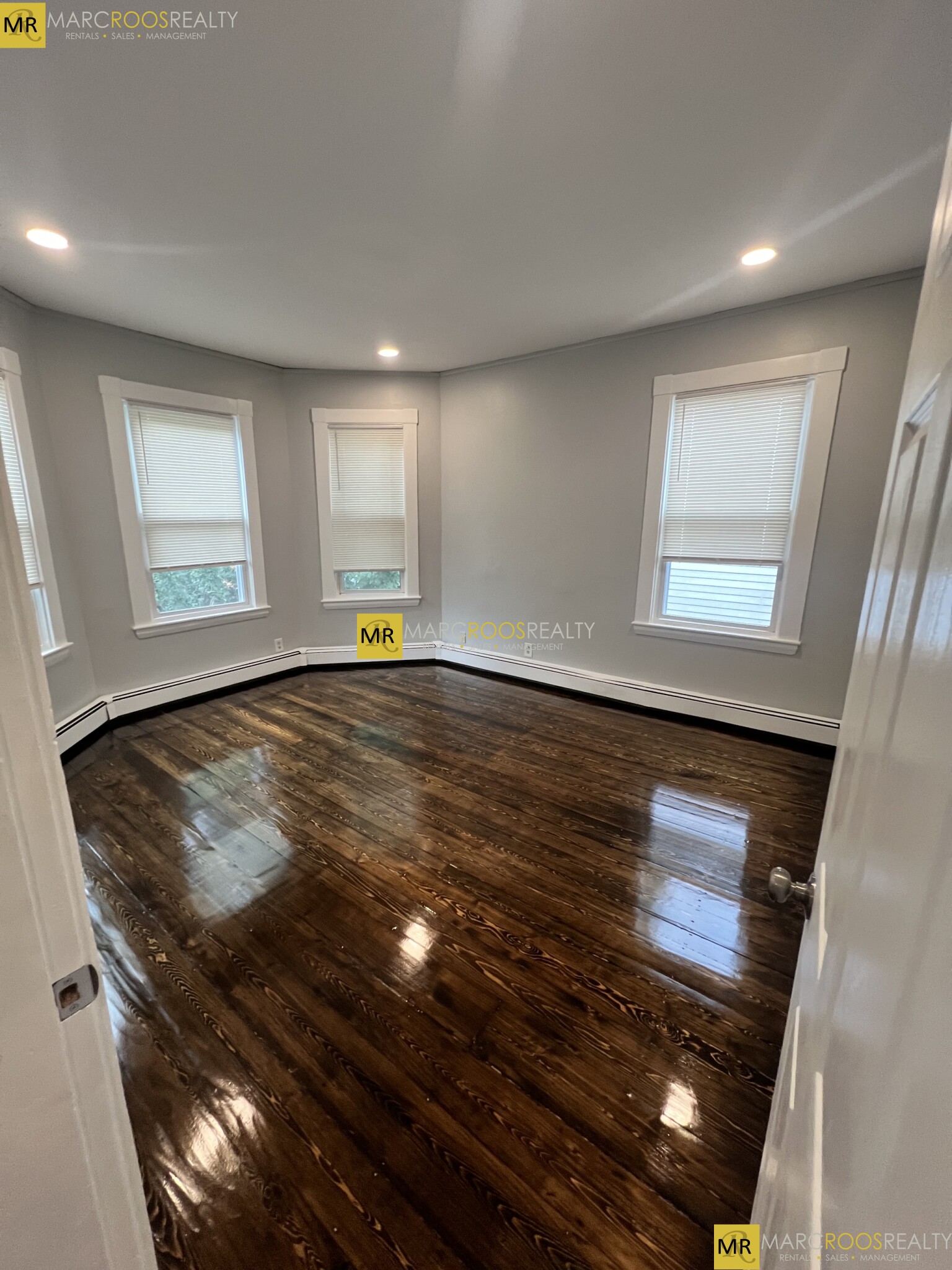 507 Green St, Riverside