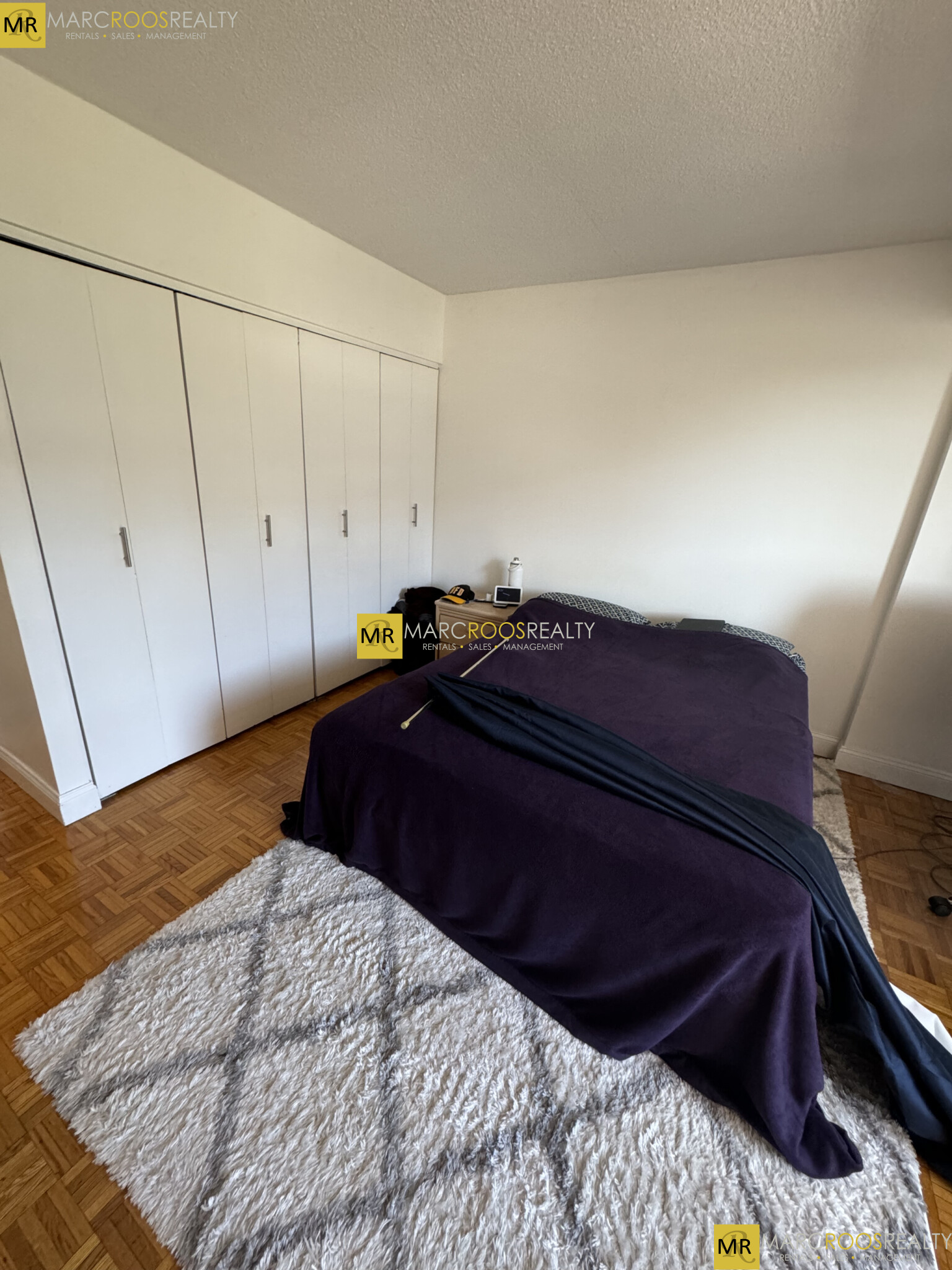 566 Commonwealth Ave, Fenway