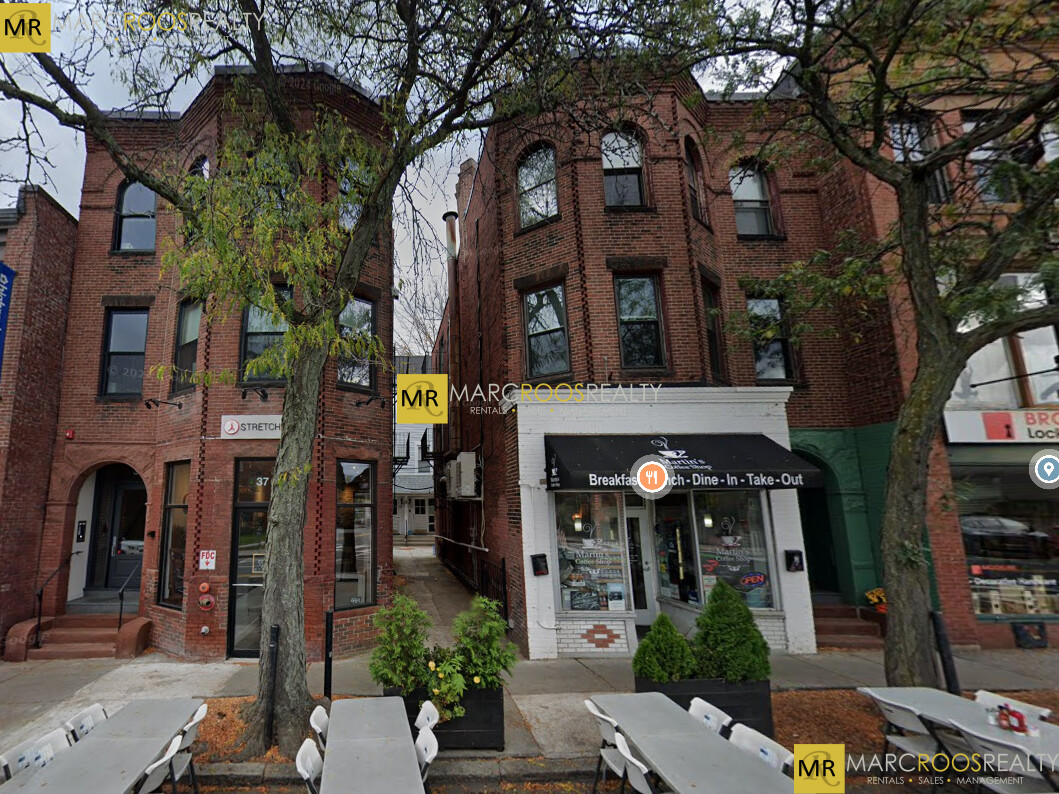 37 Harvard St, Central Village