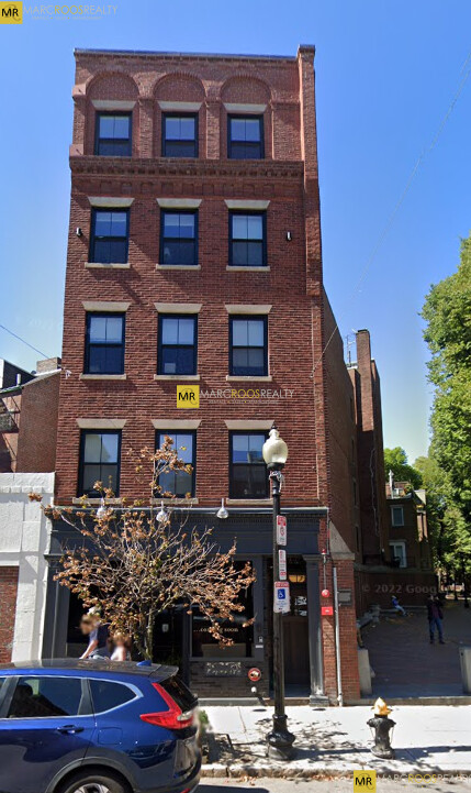 366 Hanover St, North End