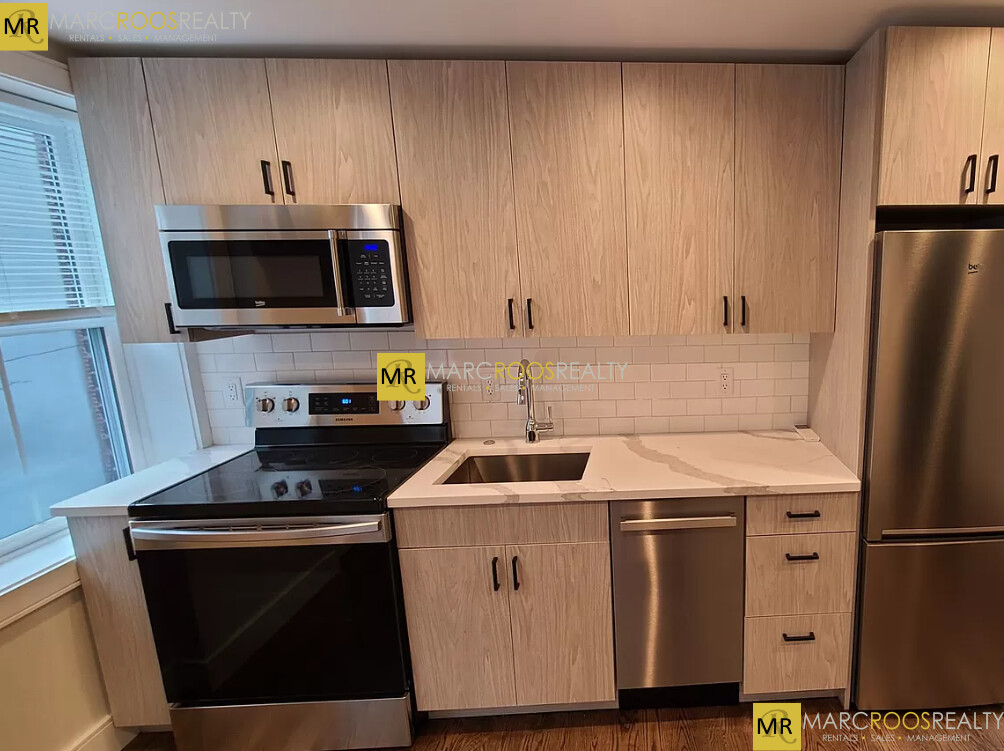 366 Hanover St, North End