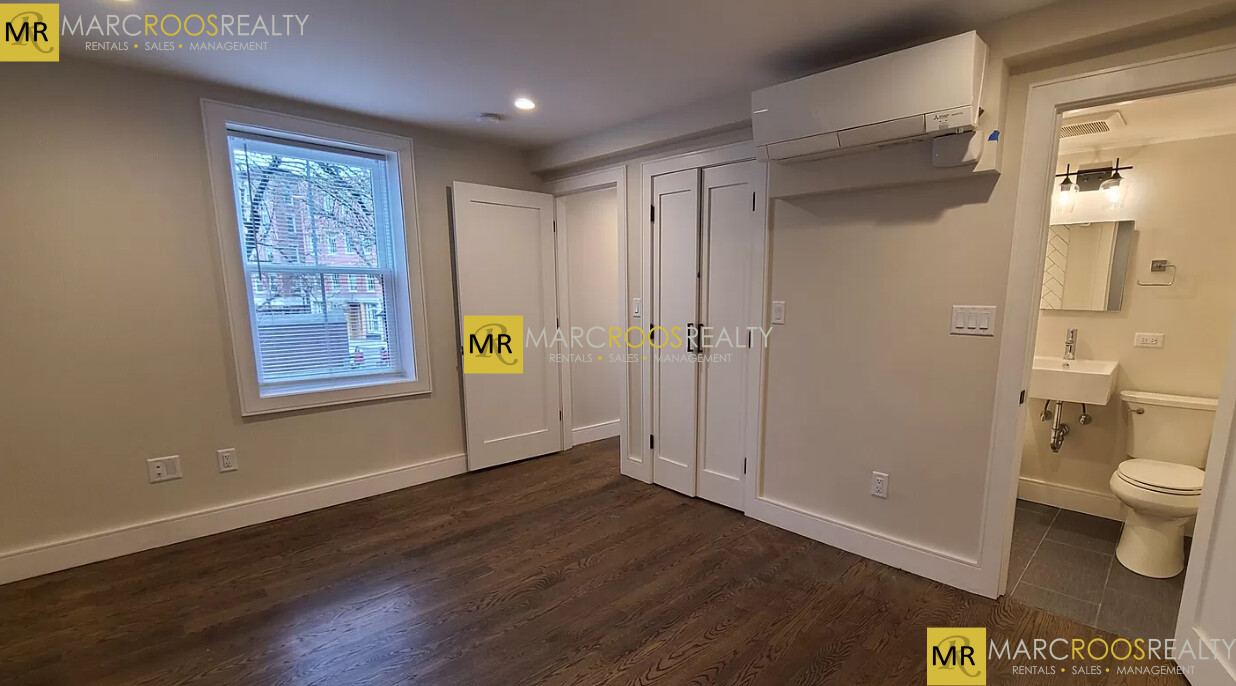 366 Hanover St, North End