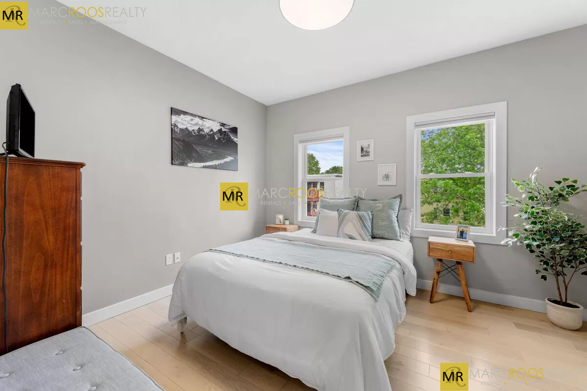 187 London St, East Boston