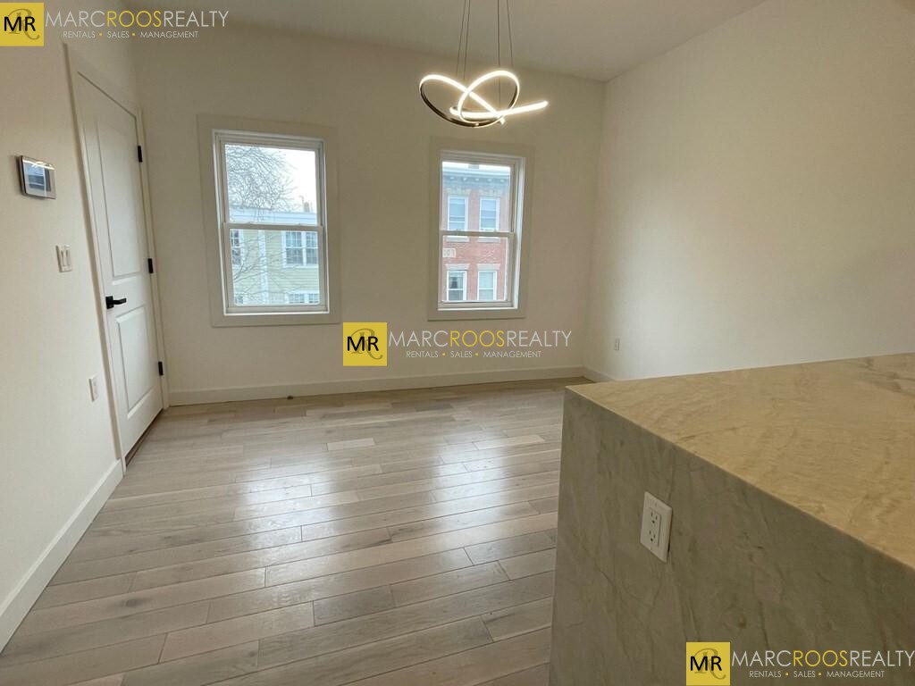 187 London St, East Boston