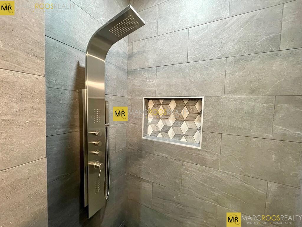 187 London St, East Boston