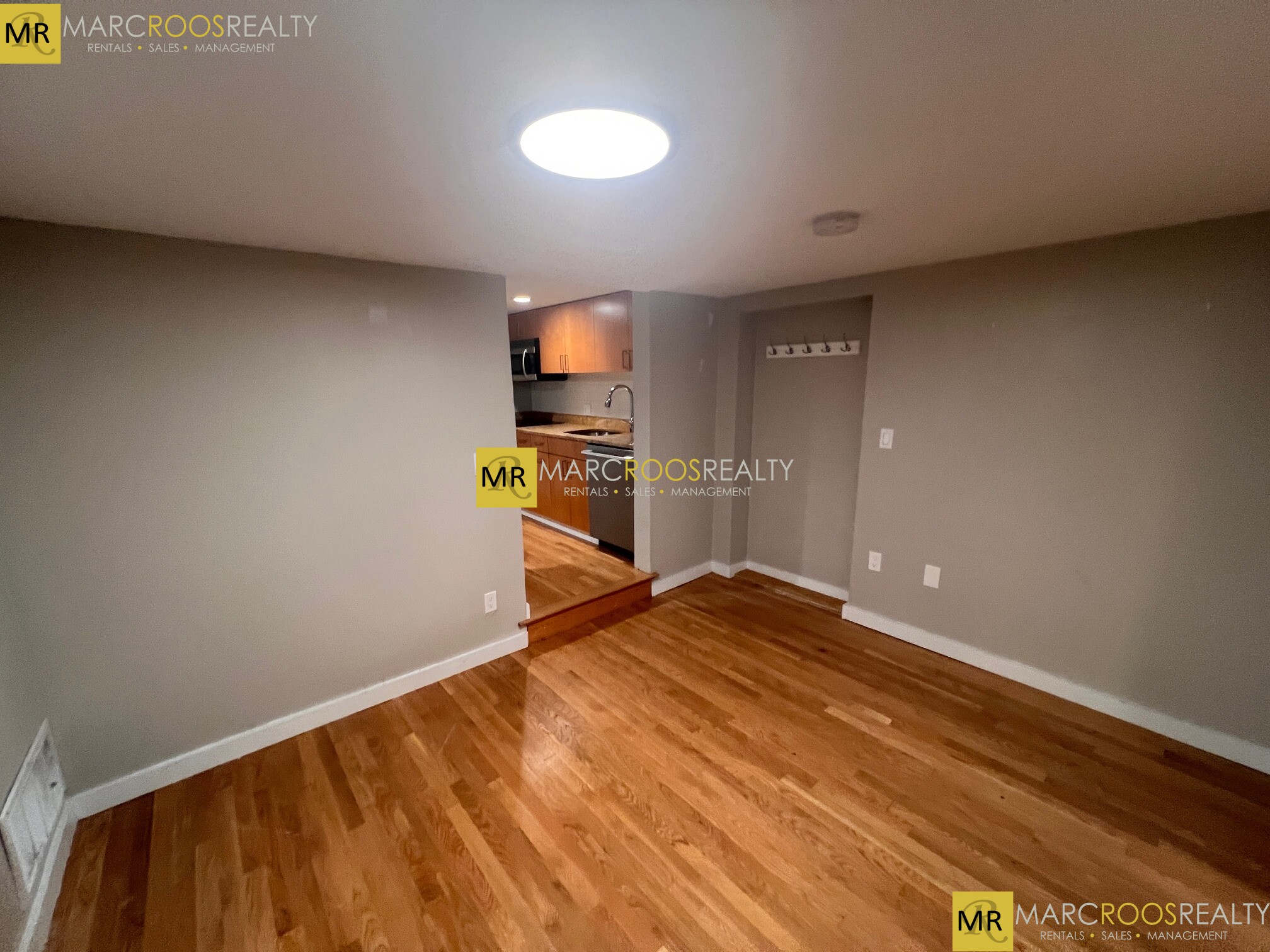 Photo 10 of Maverick Sq. Unit 101