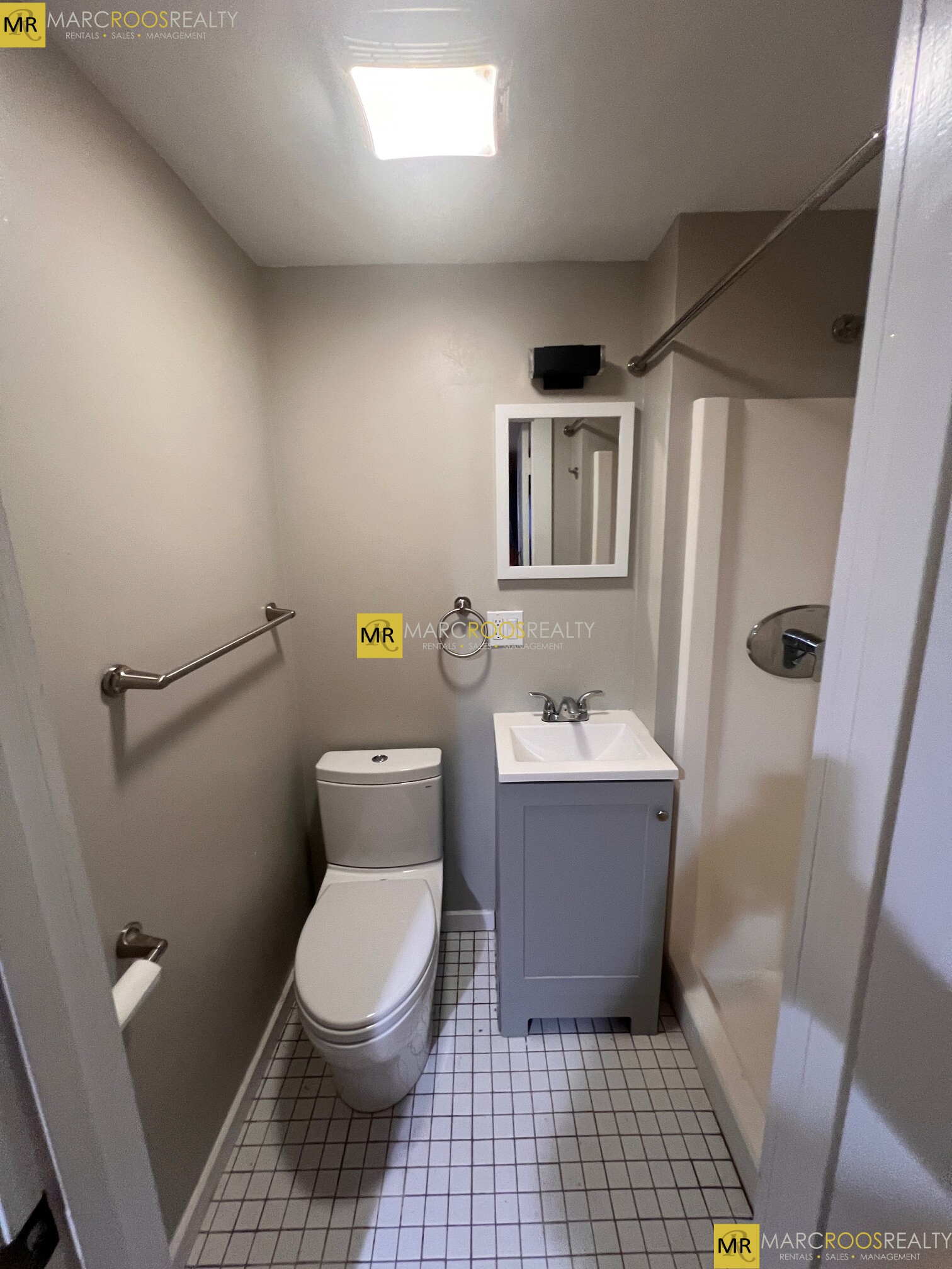 Photo 21 of Maverick Sq. Unit 101
