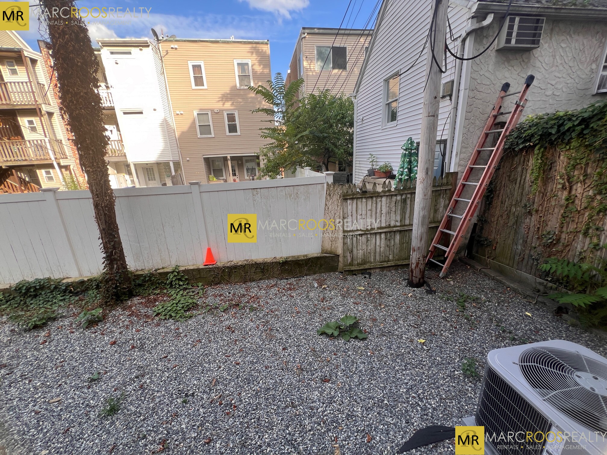 Photo 17 of Maverick Sq. Unit 101