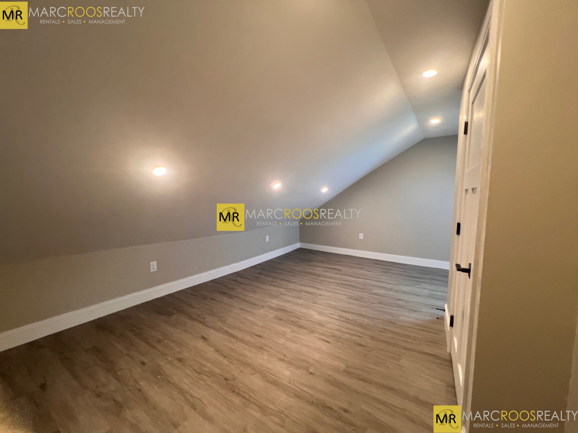 Photo 21 of Maverick Sq. Unit 302