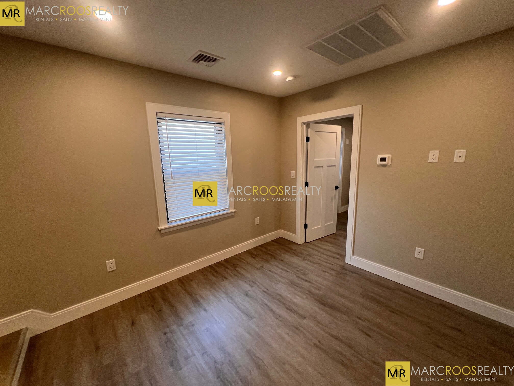 Photo 8 of Maverick Sq. Unit 302