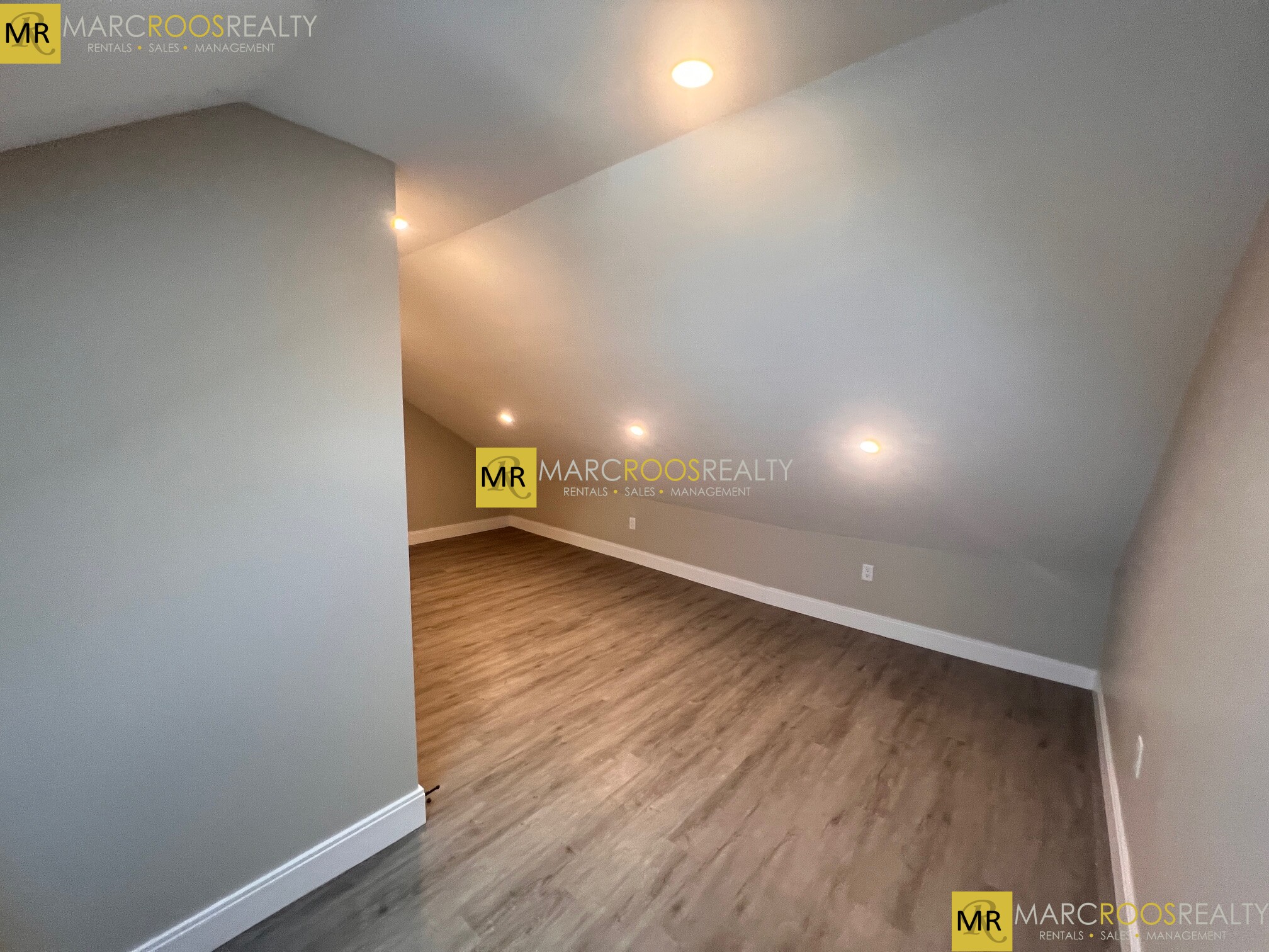 Photo 23 of Maverick Sq. Unit 302