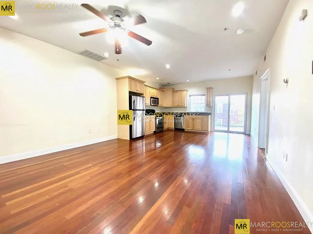 661 Bennington St, East Boston