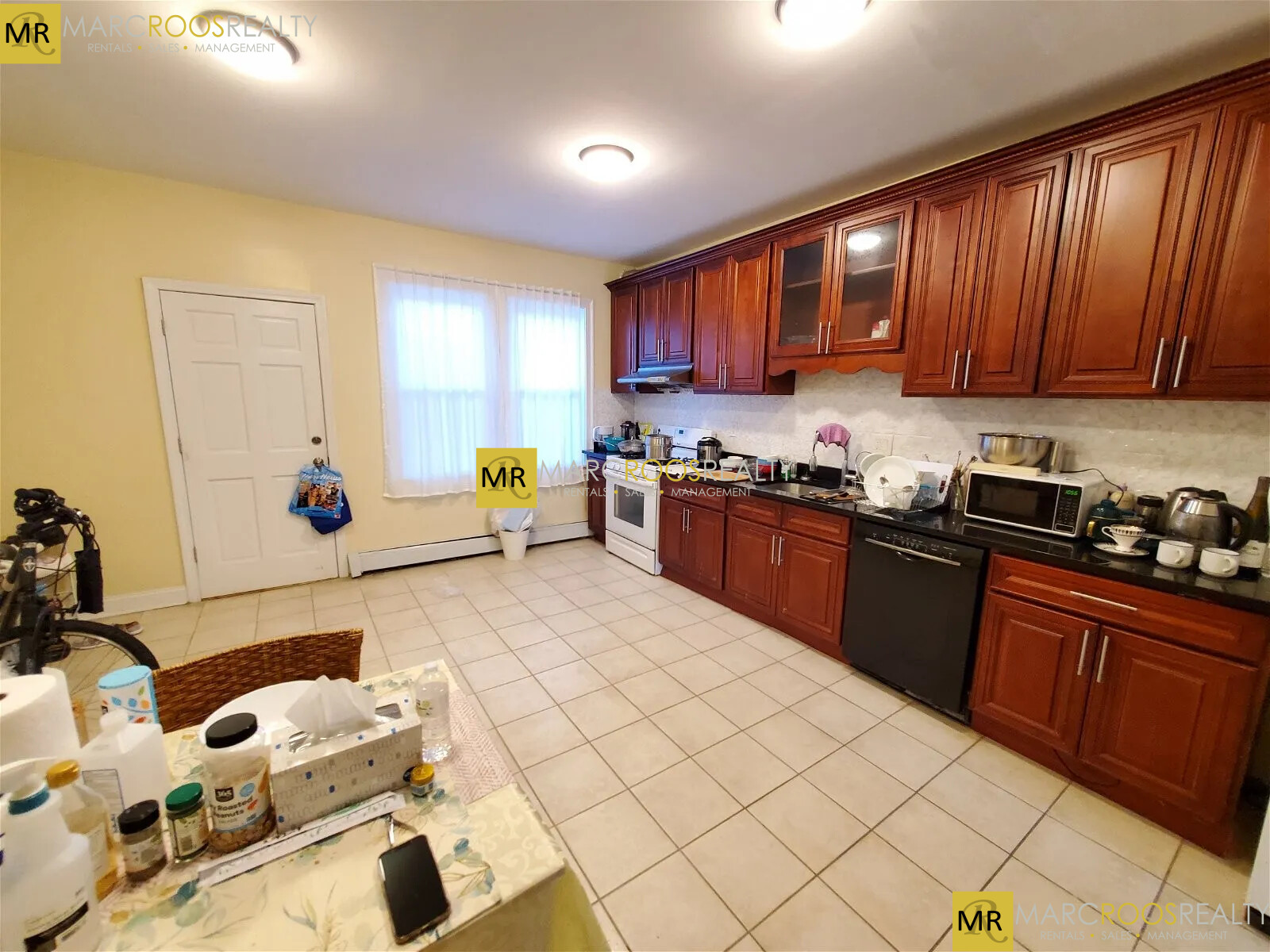 7 High Street Pl, Brookline