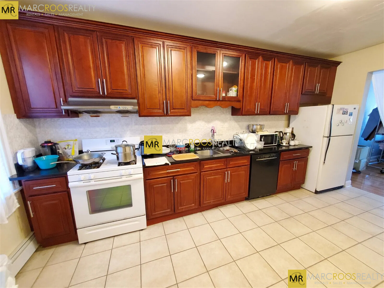 7 High Street Pl, Brookline