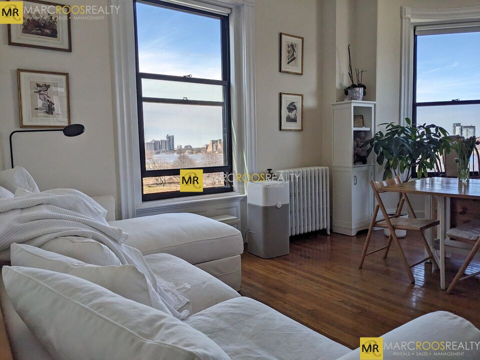 504 Beacon St, Back Bay