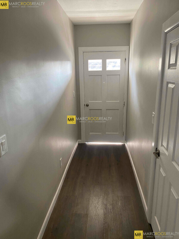 1 Fountain St, Banks Square