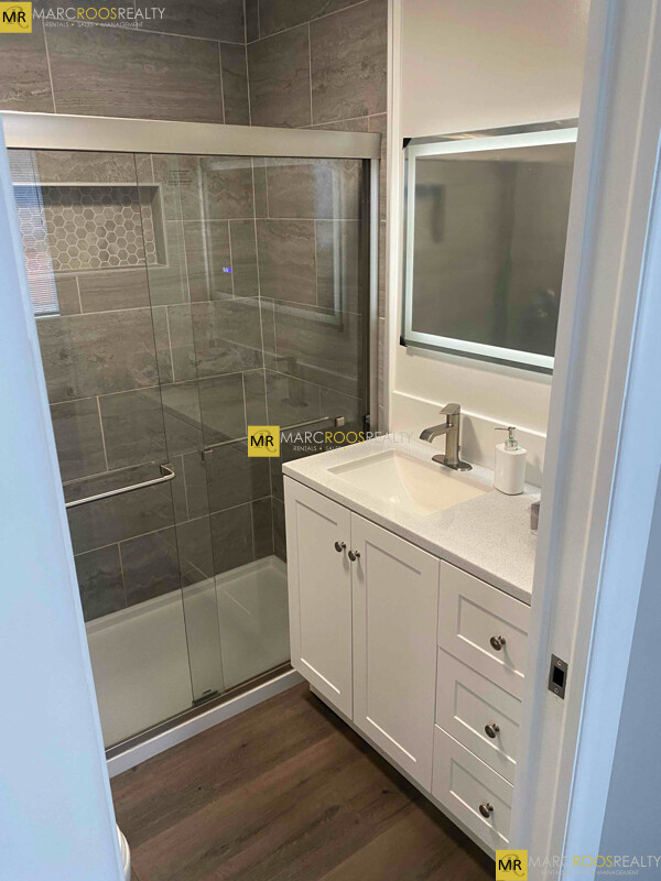 1 Fountain St, Banks Square