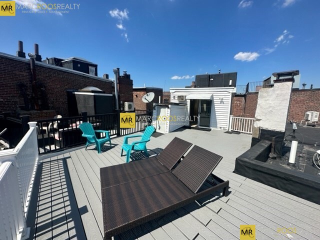 29 Charter St, North End