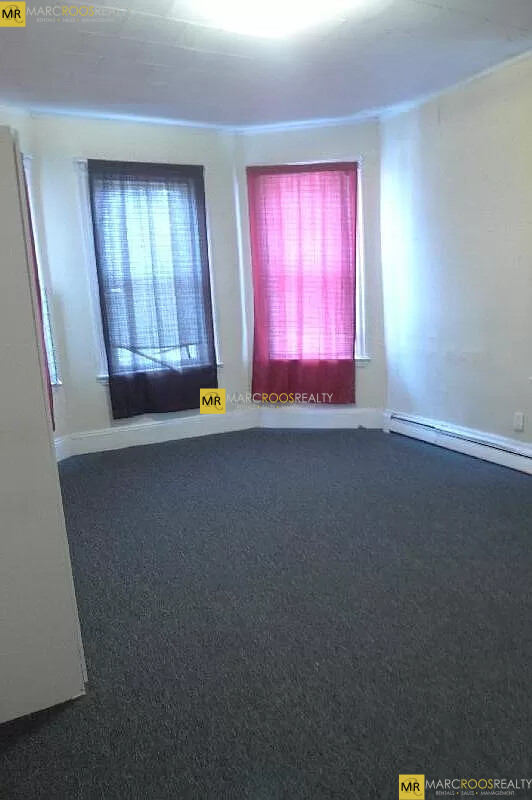 36 Calumet St, Mission Hill