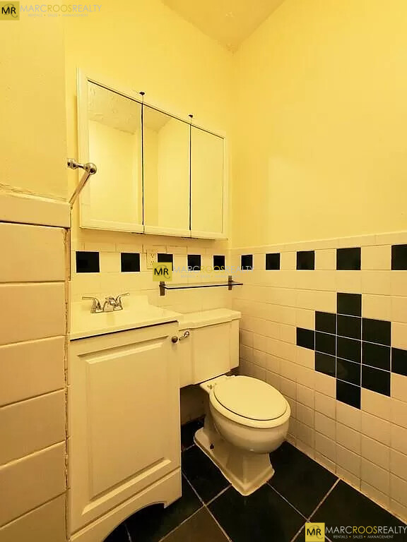 Photo 15 of 185 Beacon St. Unit 1