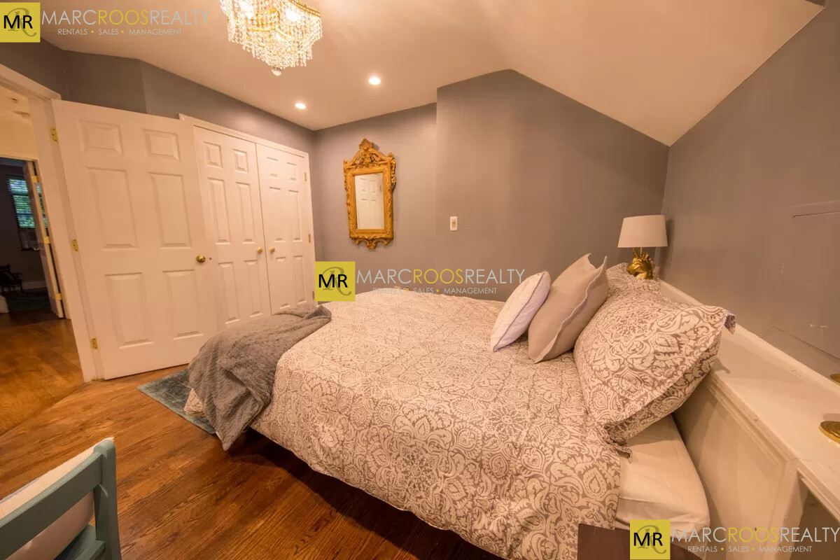 67 Appleton St, South End