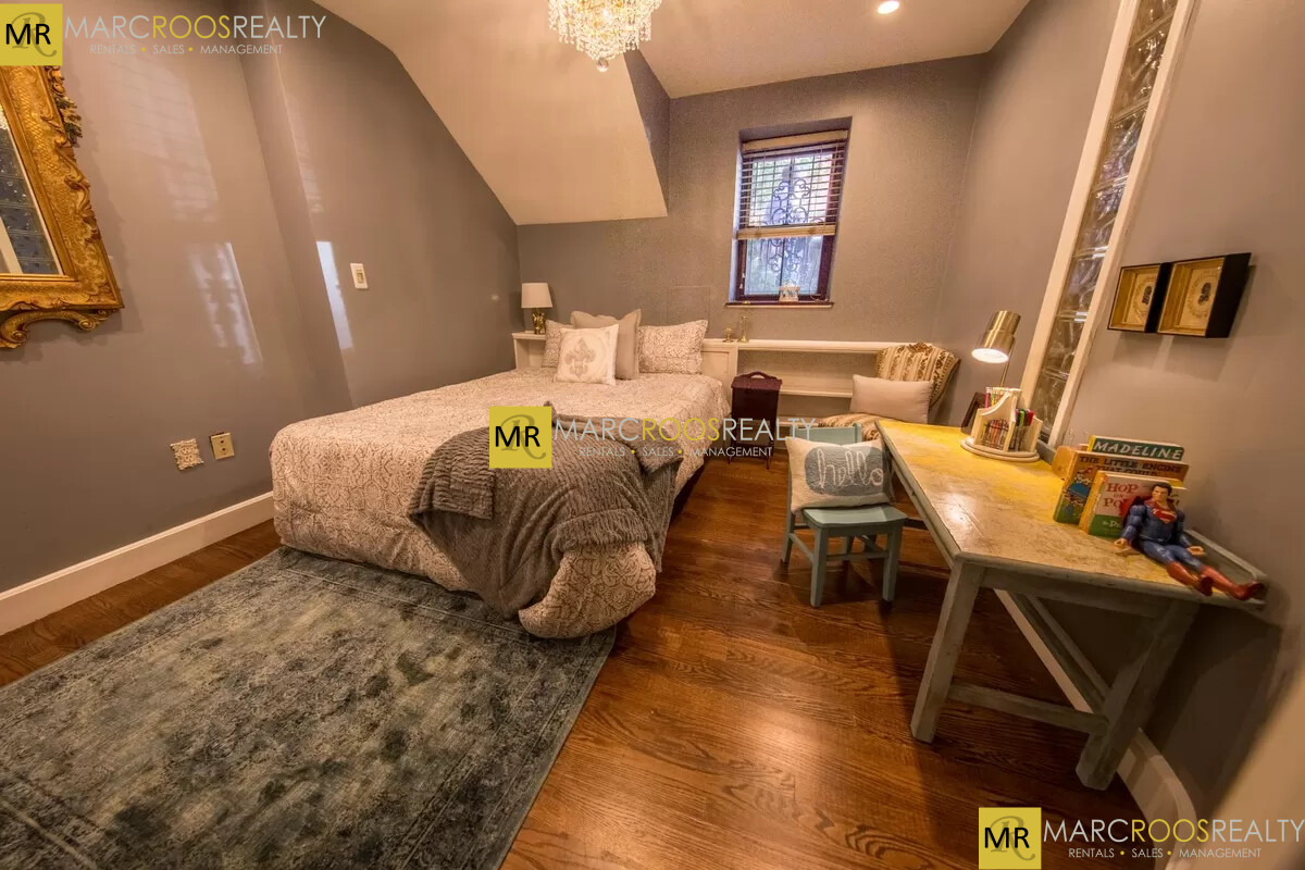 67 Appleton St, South End