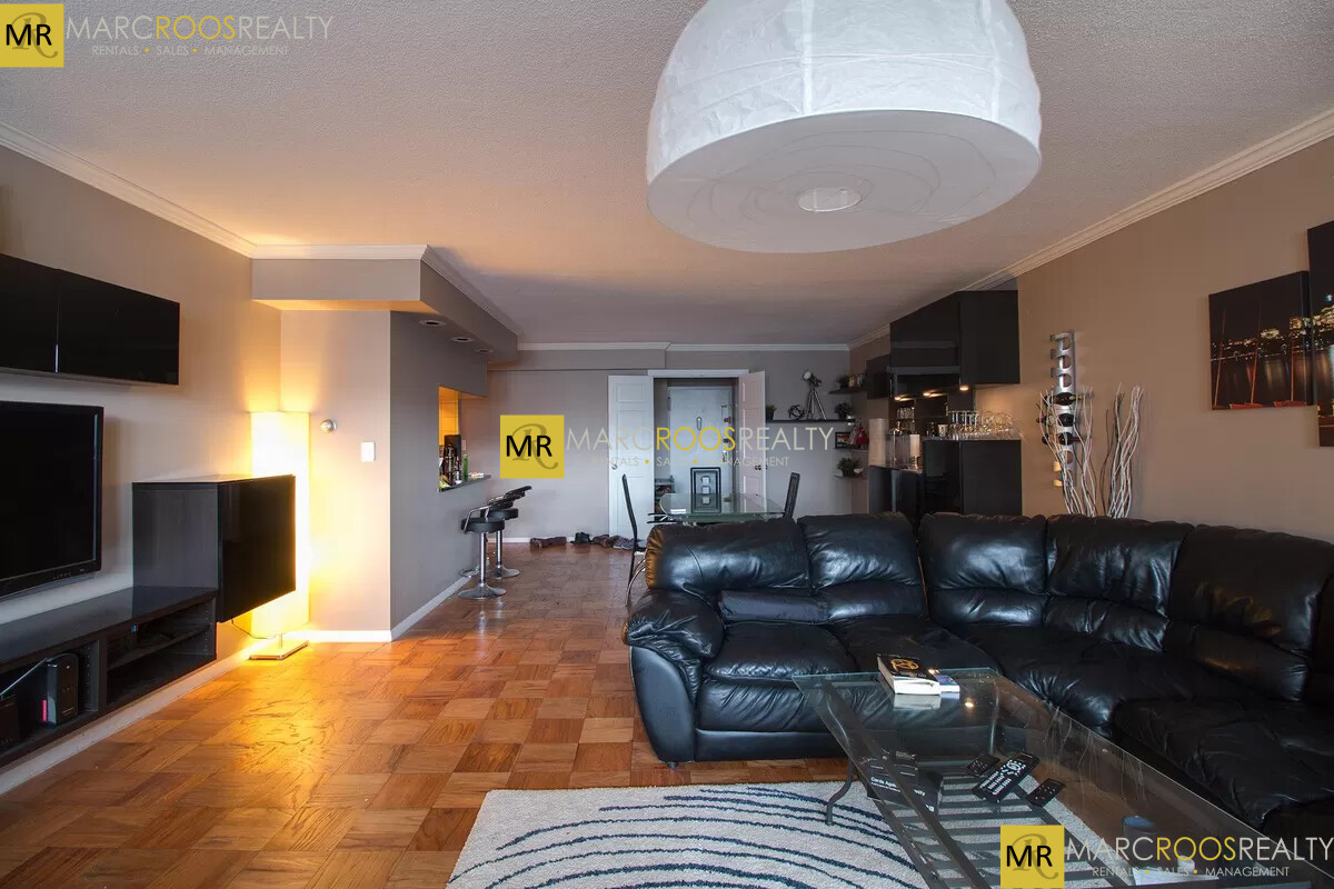 9 Hawthorne Pl, West End