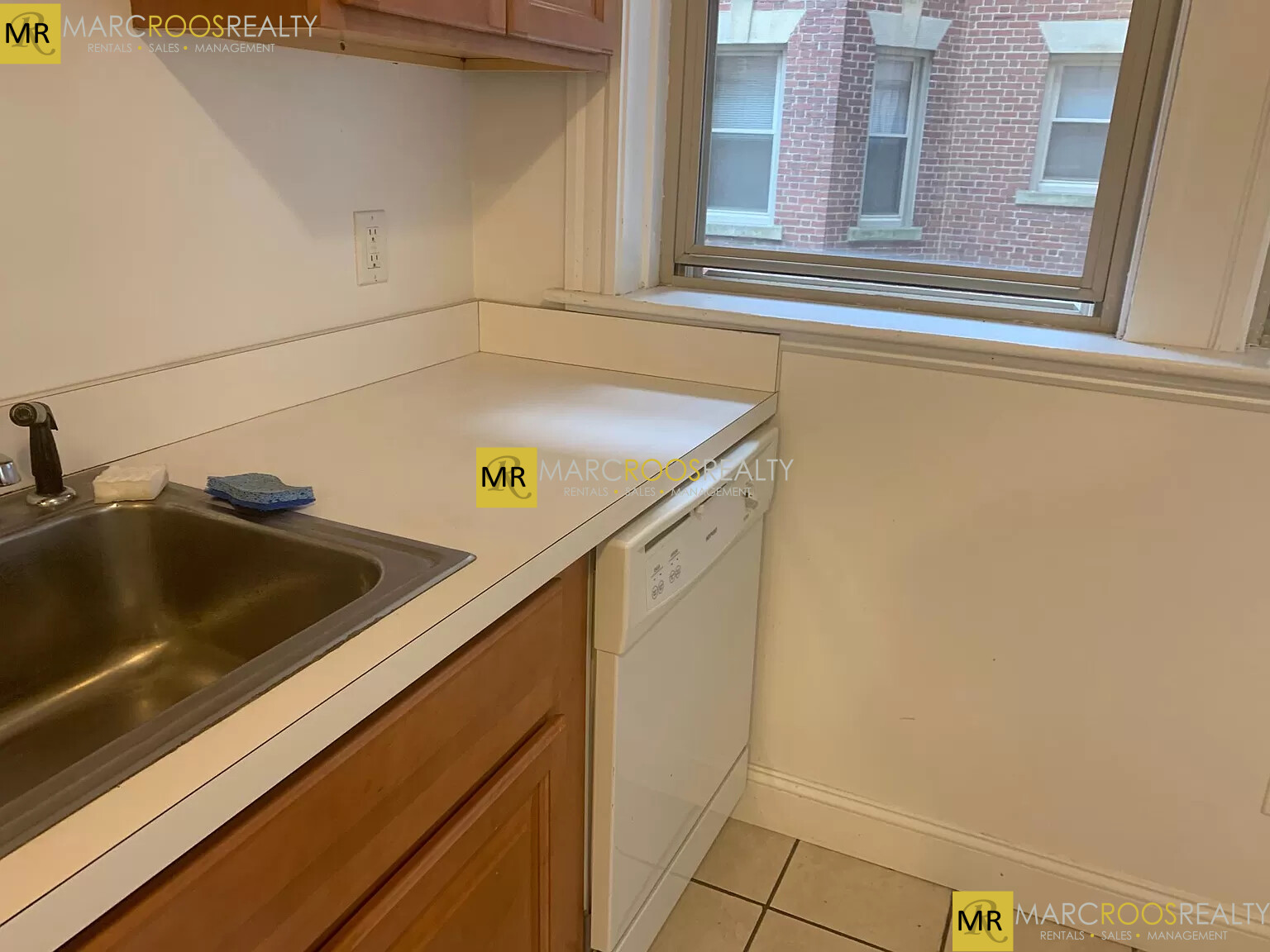 73 Magazine St, Cambridgeport