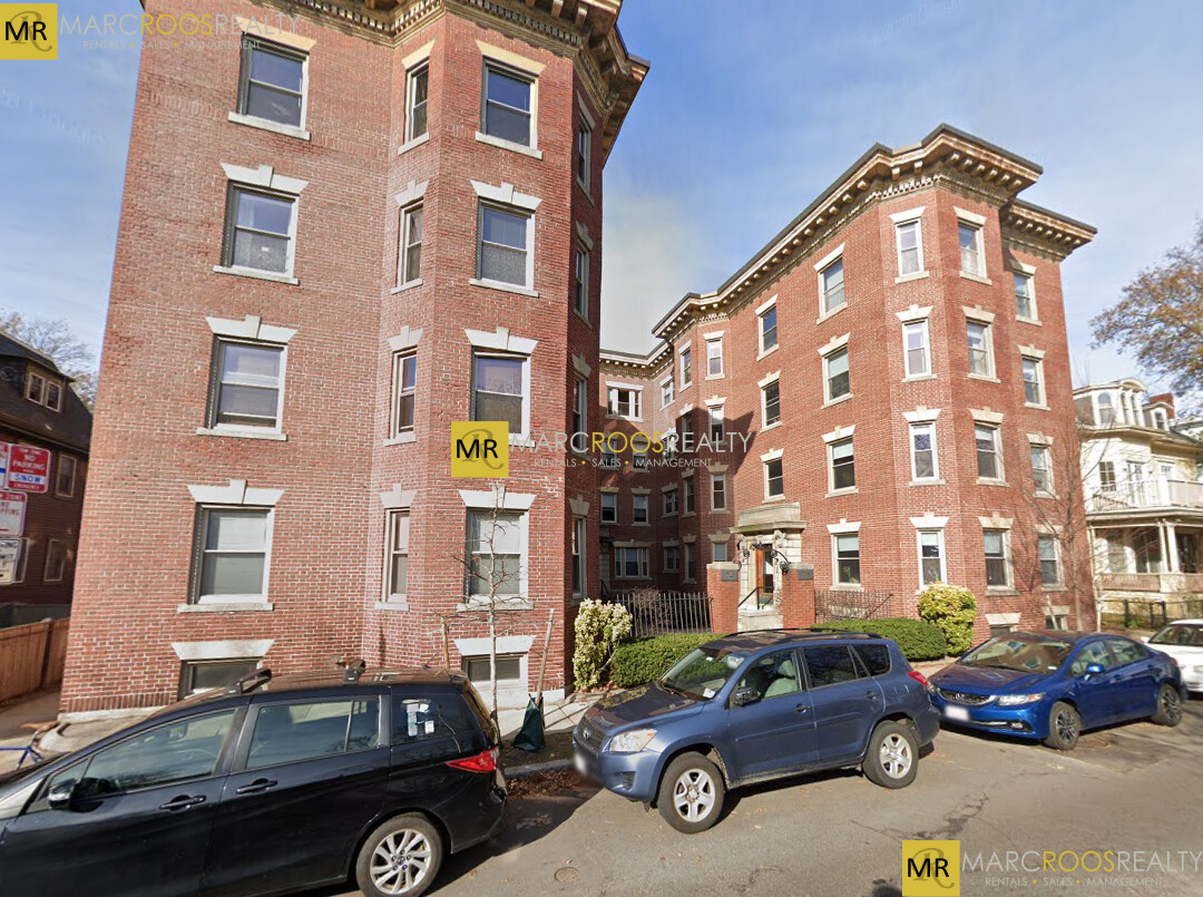 73 Magazine St, Cambridgeport