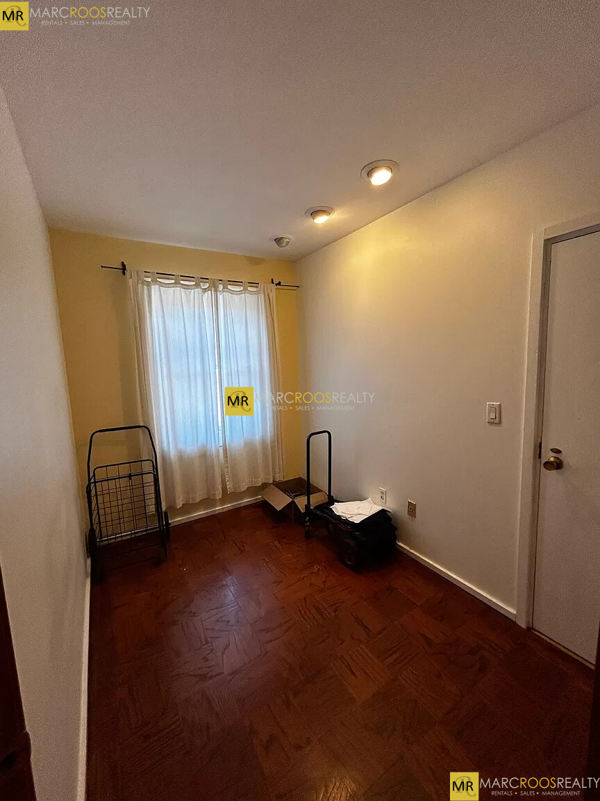 13 Bowdoin St, Dorchester