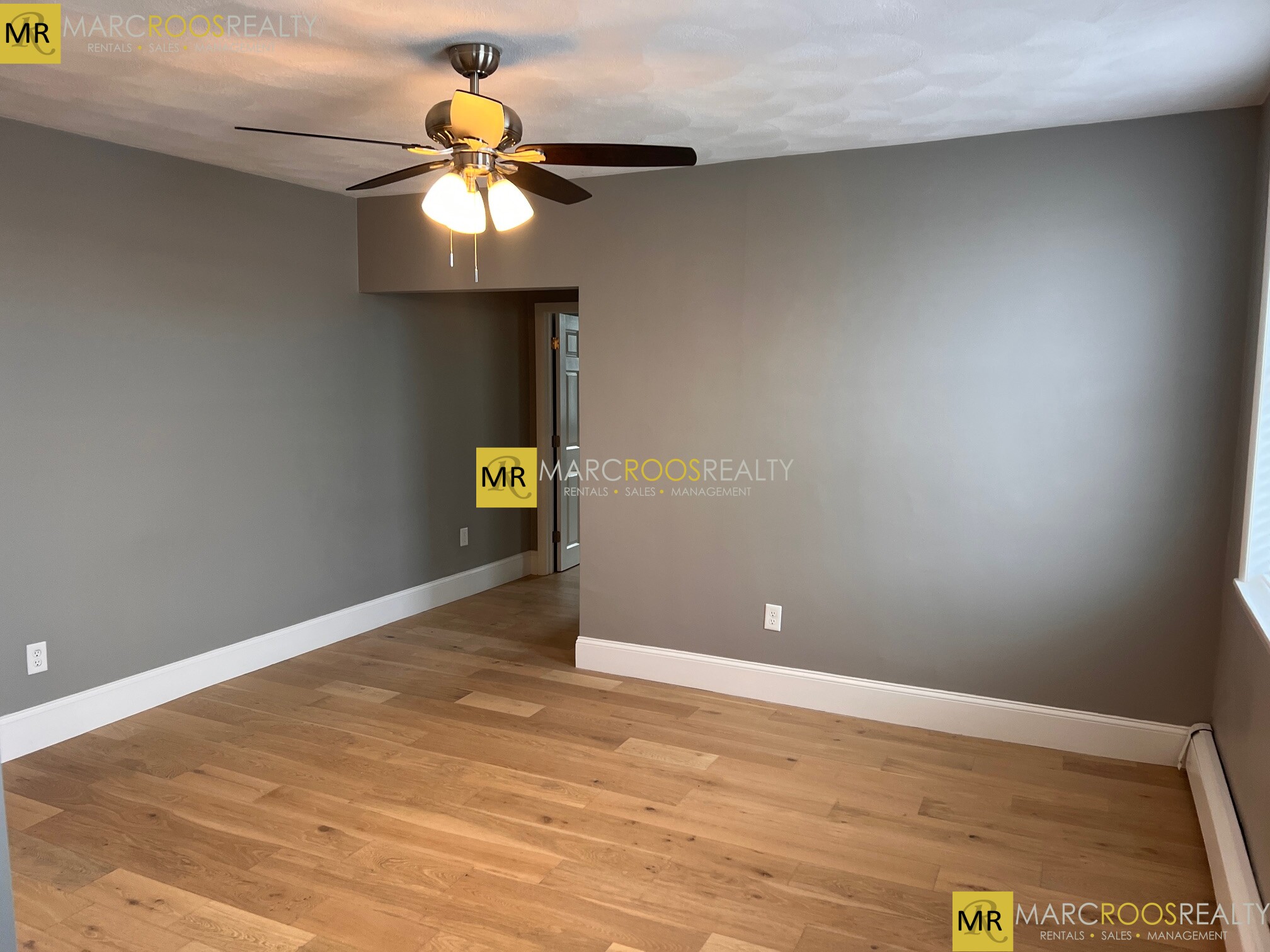 43 Cottage St, East Boston