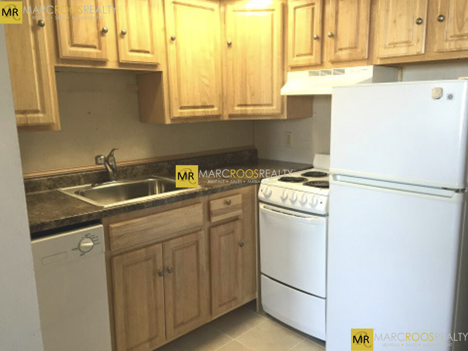 Photo 2 of 475 Commonwealth Ave. Unit 605