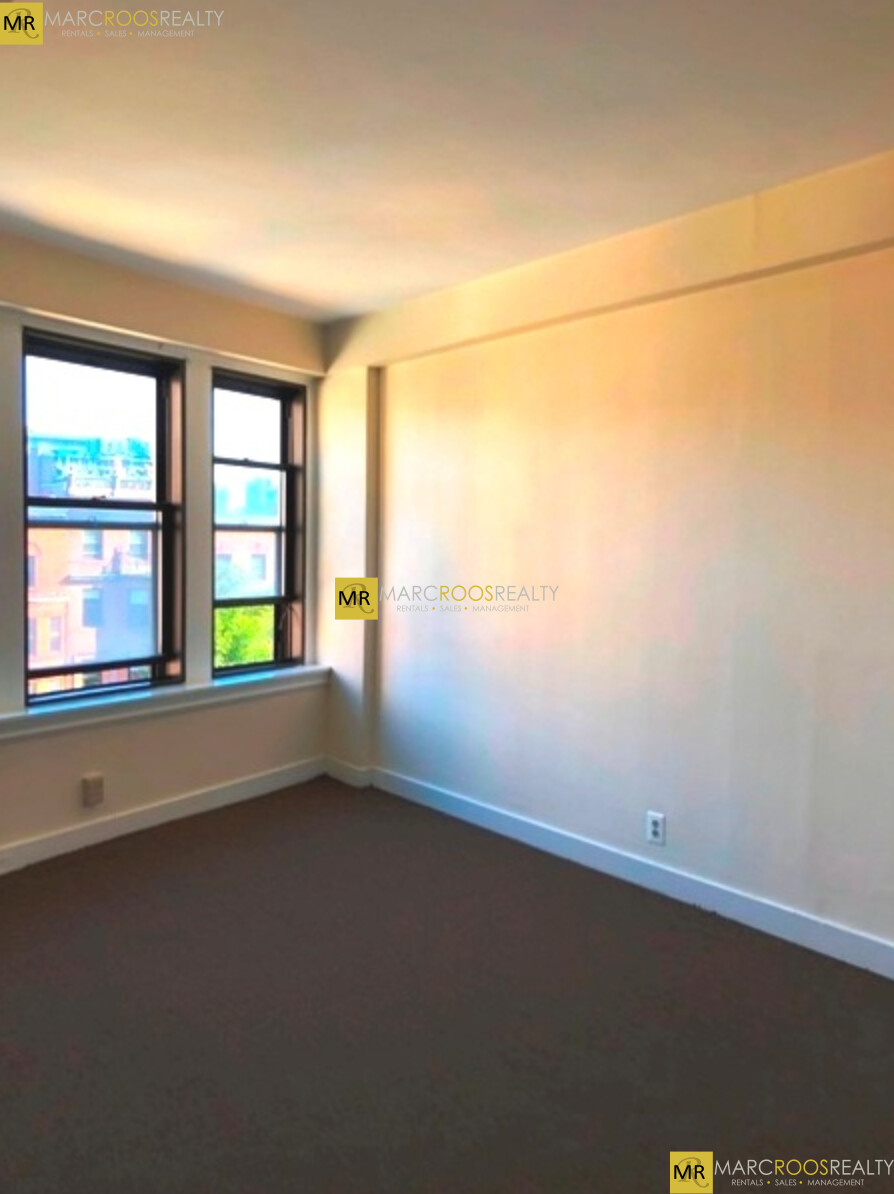 Photo 5 of 475 Commonwealth Ave. Unit 605