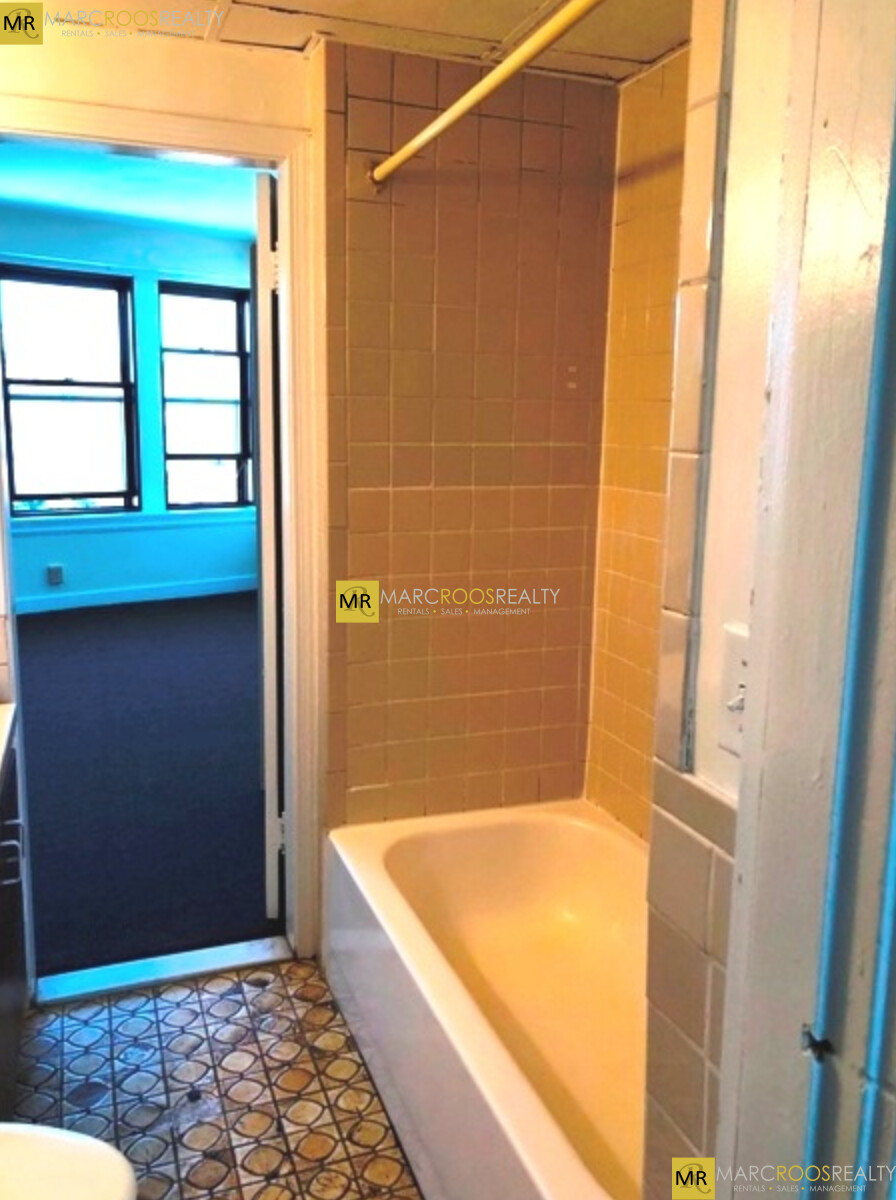 Photo 6 of 475 Commonwealth Ave. Unit 605