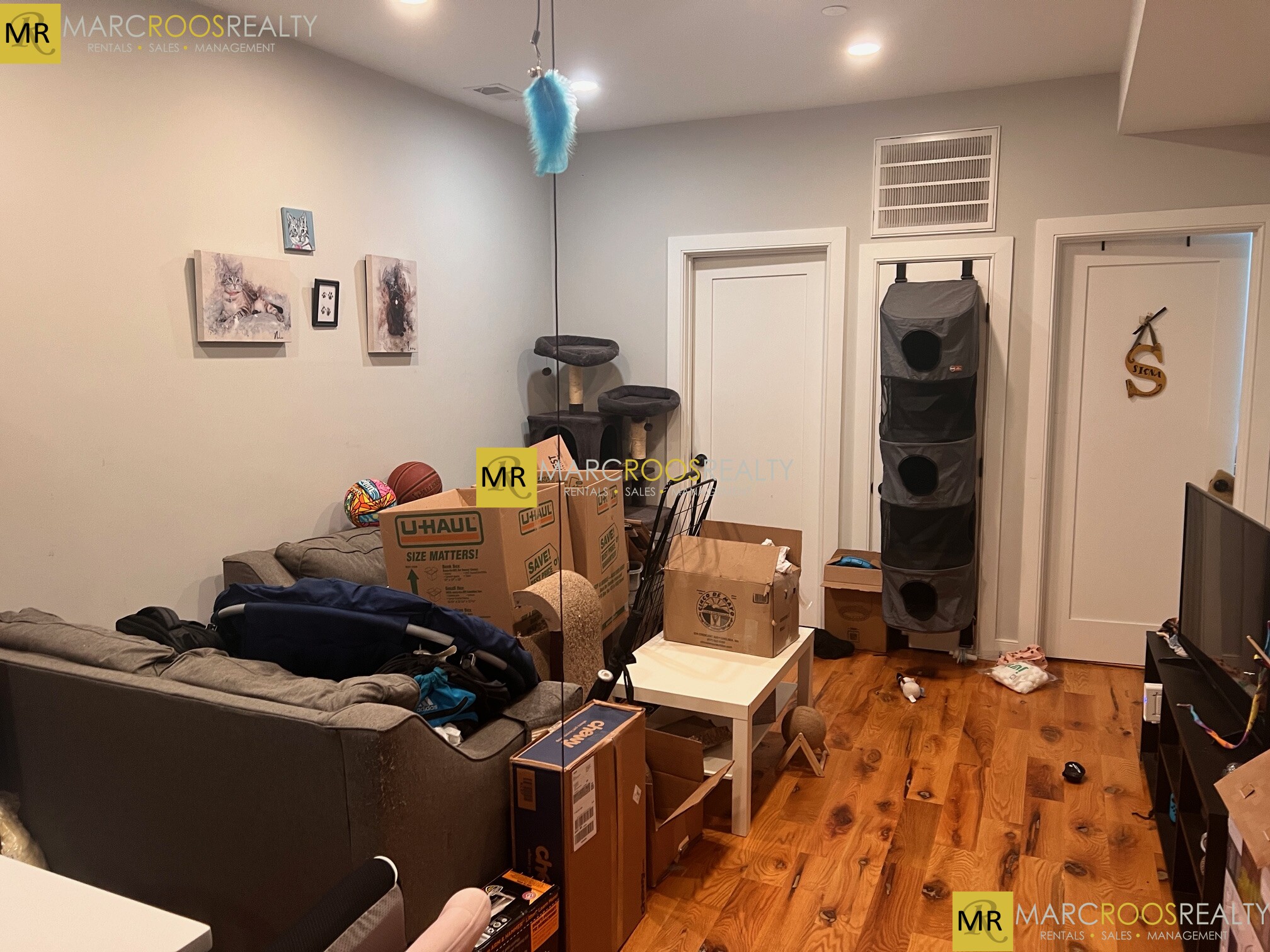 283 Chelsea St, East Boston