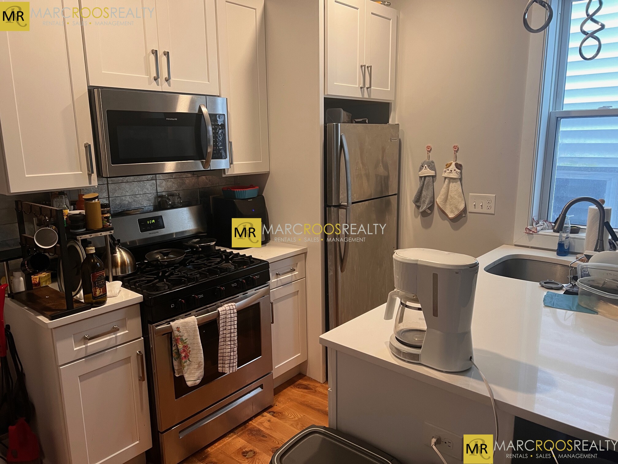 283 Chelsea St, East Boston