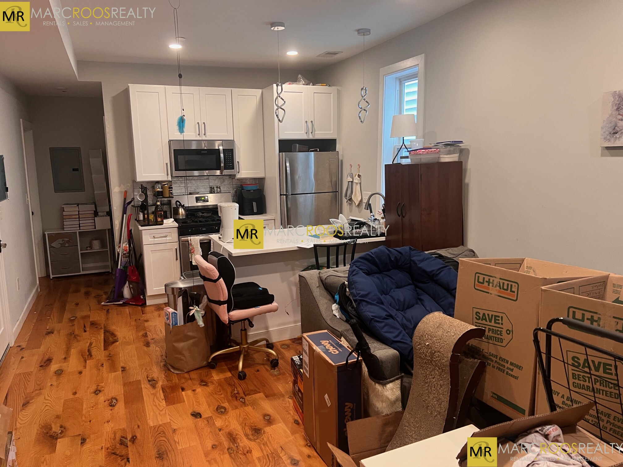 283 Chelsea St, East Boston