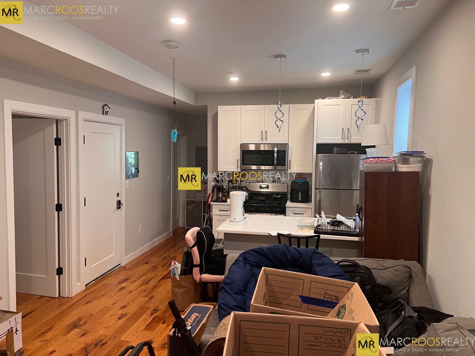 283 Chelsea St, East Boston