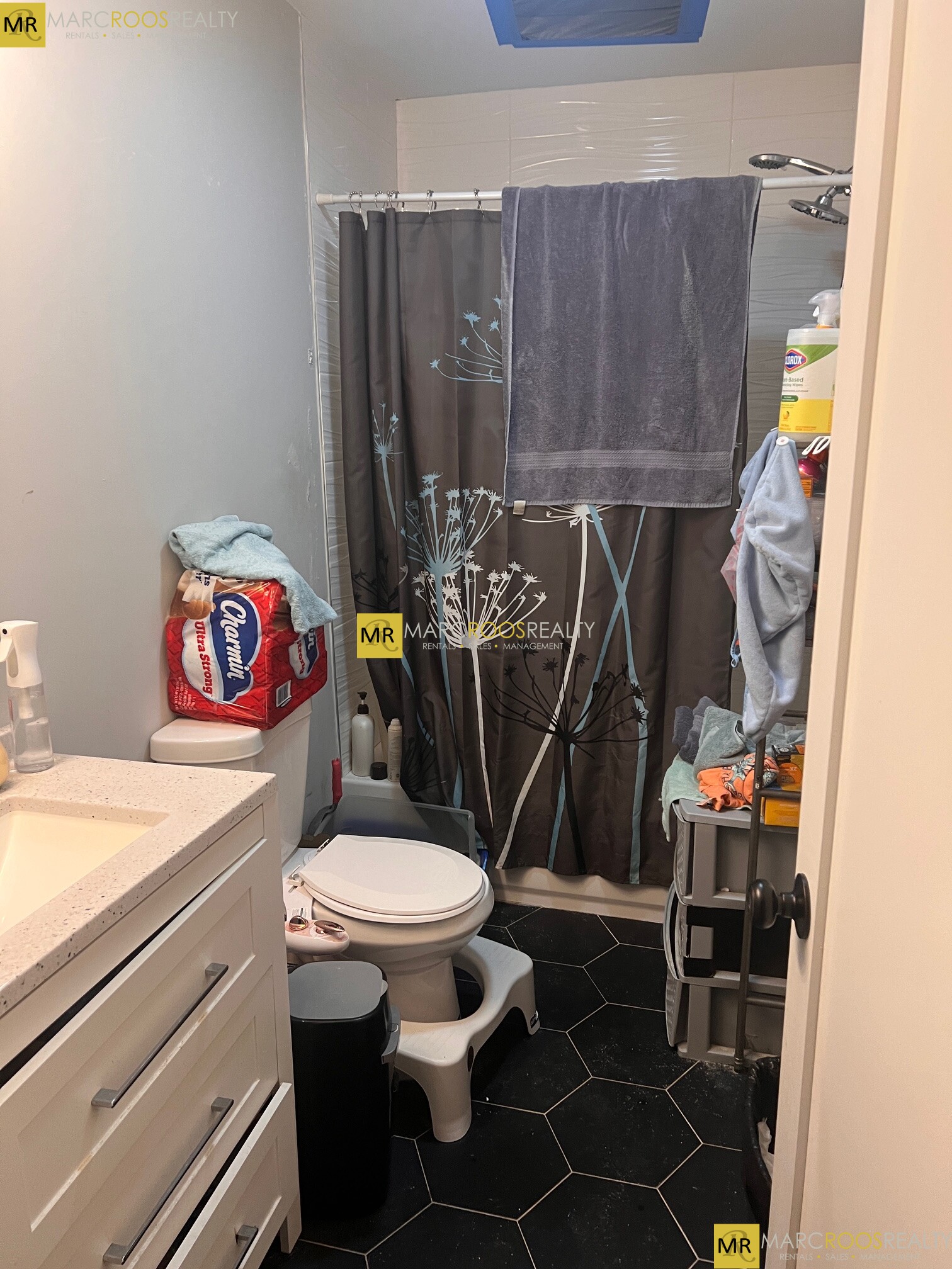 283 Chelsea St, East Boston