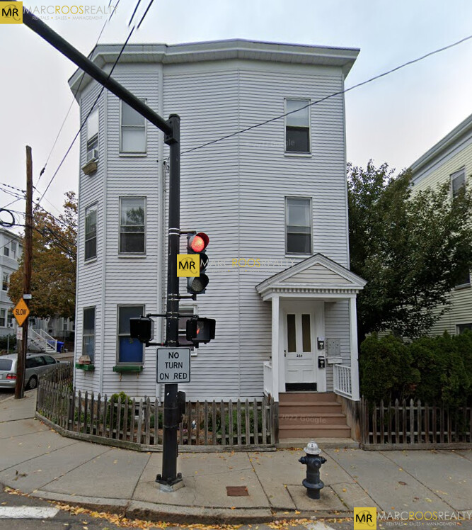 234 Cypress St, Brookline