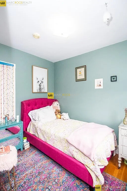 234 Cypress St, Brookline