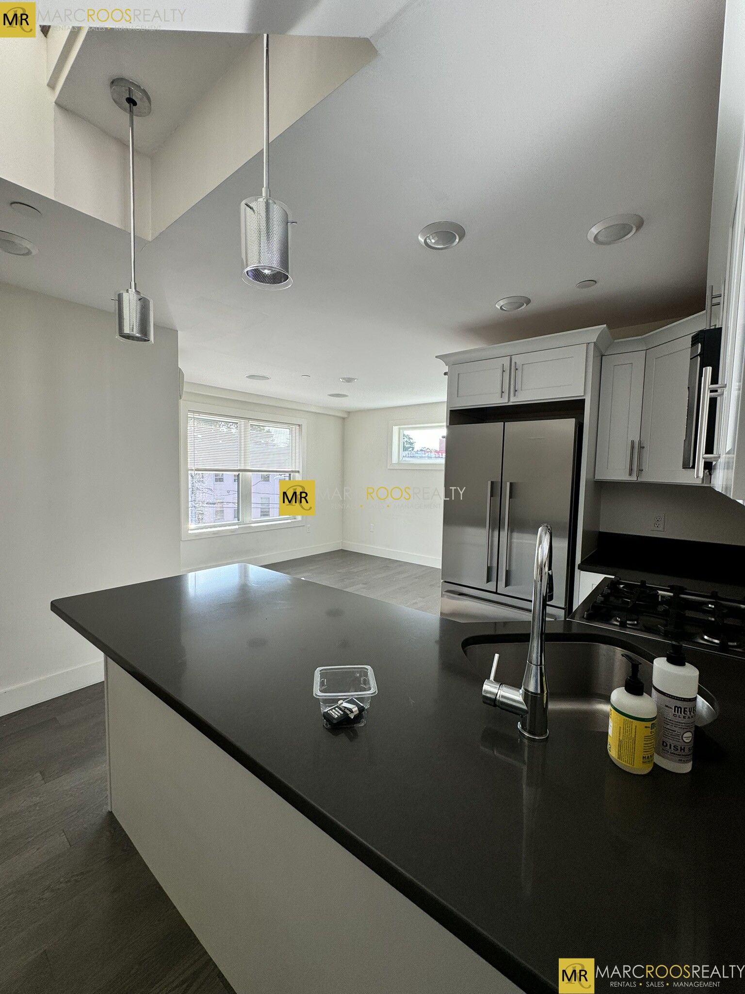 53 Kent St, Ward Two