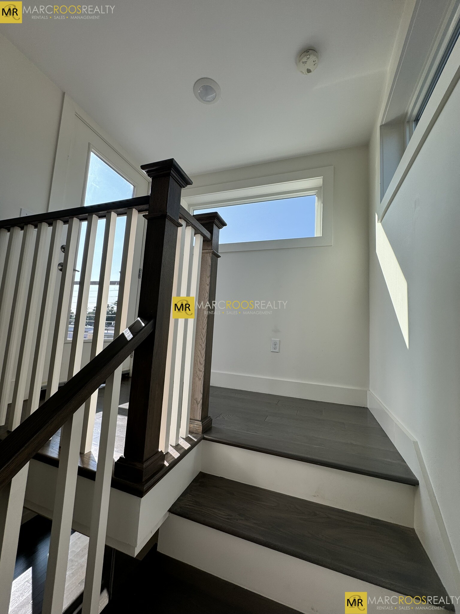 53 Kent St, Ward Two