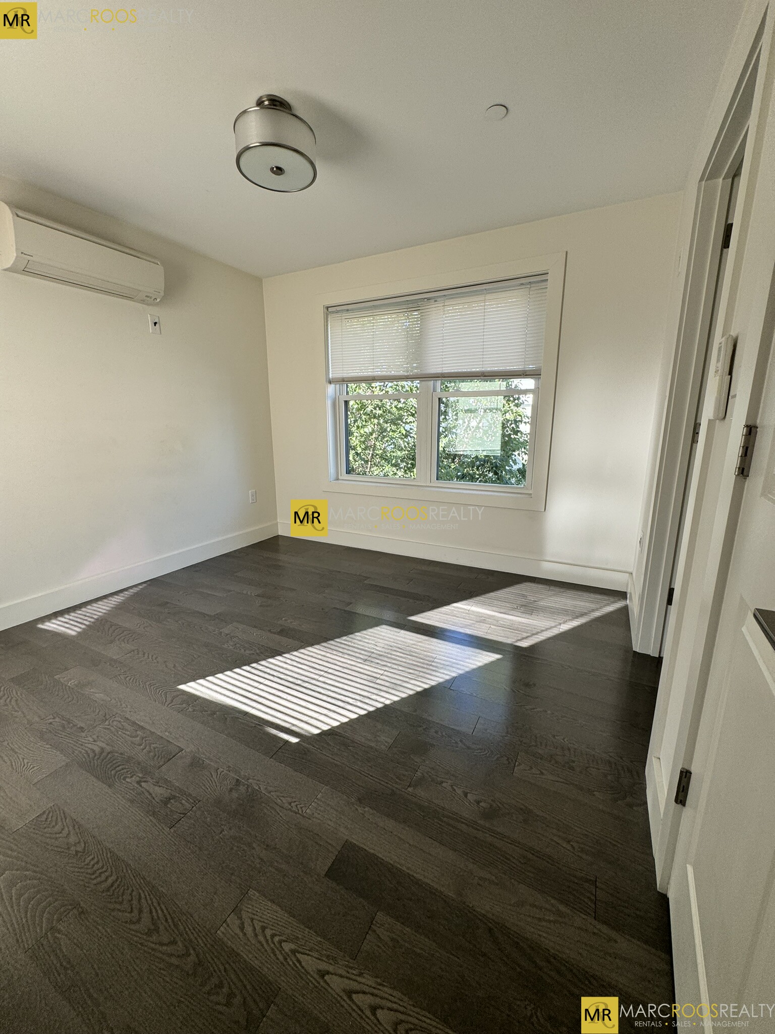 53 Kent St, Ward Two